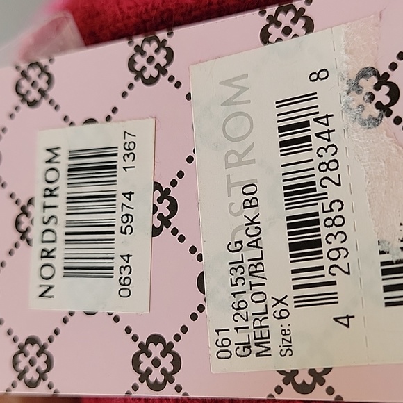 Top - Picture 3 of 3